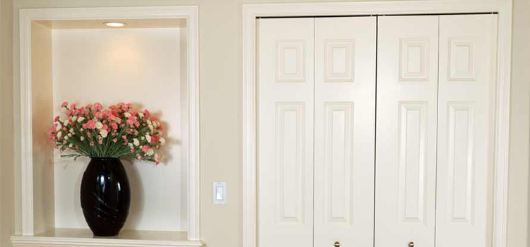 residential closet door repair in Cudahy